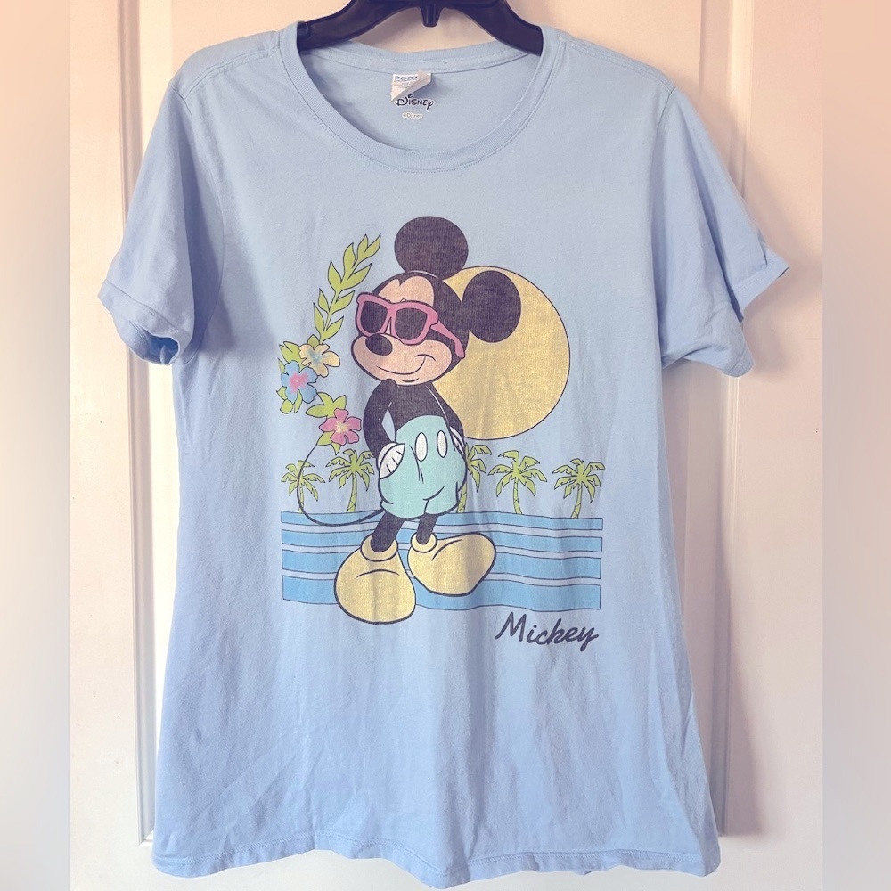 Disney Mickey on Vacation Light Blue Retro Crew Neck Tee - XL